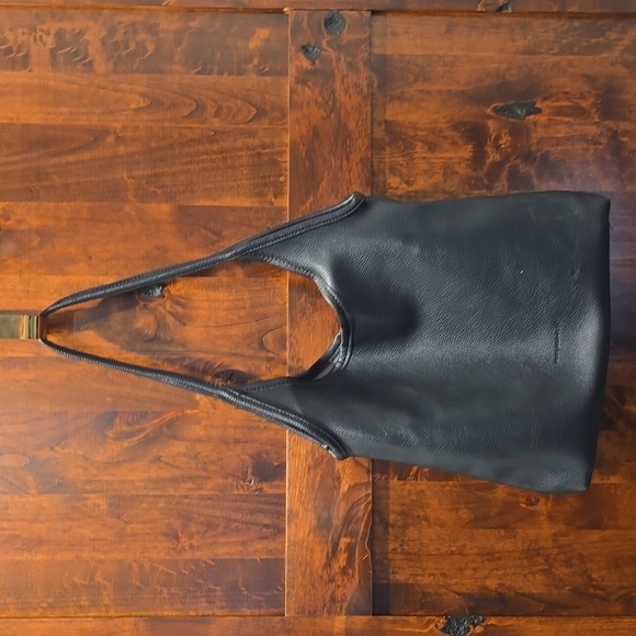 MontanaWest Black Hobo Style Handbag - Picture 4 of 6